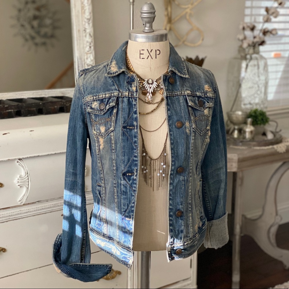 Abercrombie and Fitch size M denim jean jacket